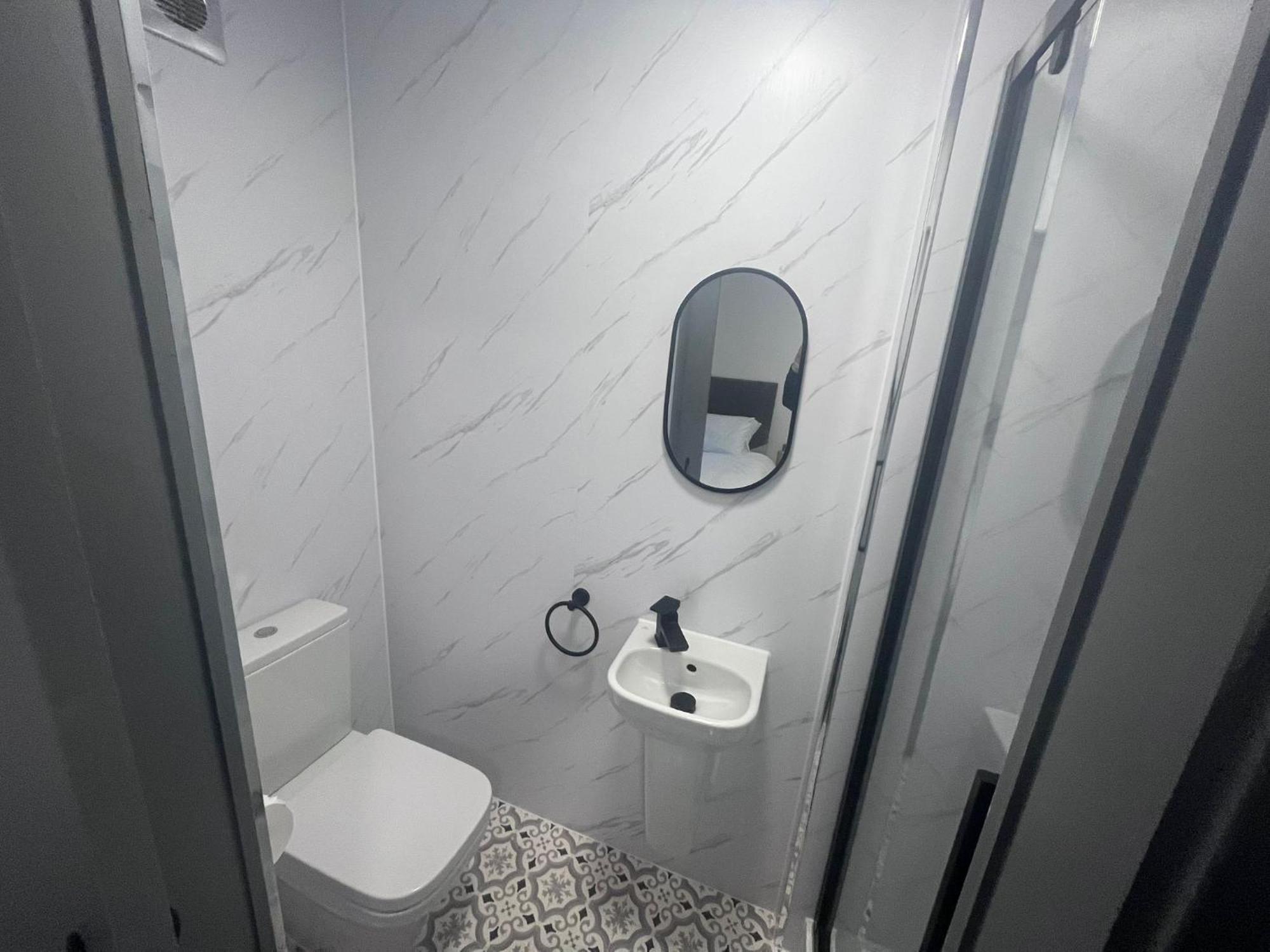 The White House Vegas Suites 黑潭 外观 照片